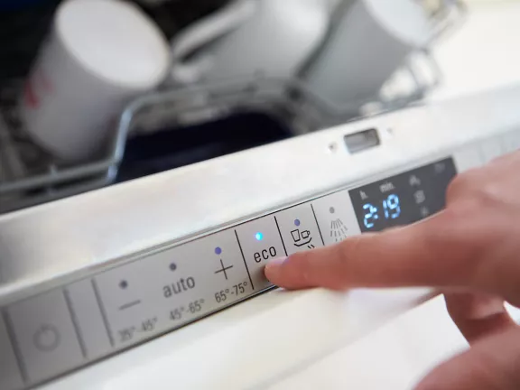 Il risparmio energetico per tutti - 5 Vediamo come si possono ottenere ottimi risultati di risparmio energetico, con piccoli e grandi accorgimenti che tutti dovrebbero valutare. - 5
