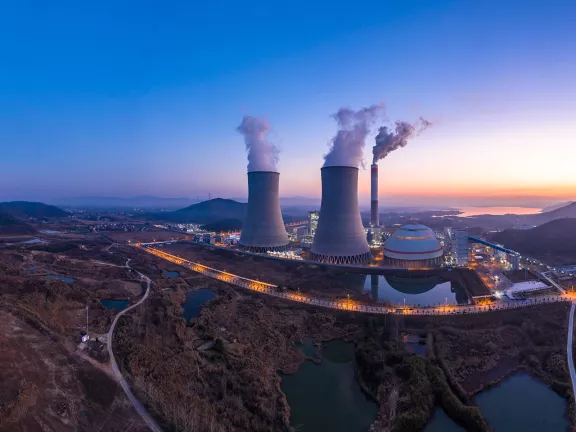 L'impatto energetico delle attività dell'uomo sul pianeta - 8 AGN ENERGIA è in prima linea nella ricerca di sistemi di approvvigionamento sostenibili ed etici. Scopri l'impatto energetico dell'uomo. - 8