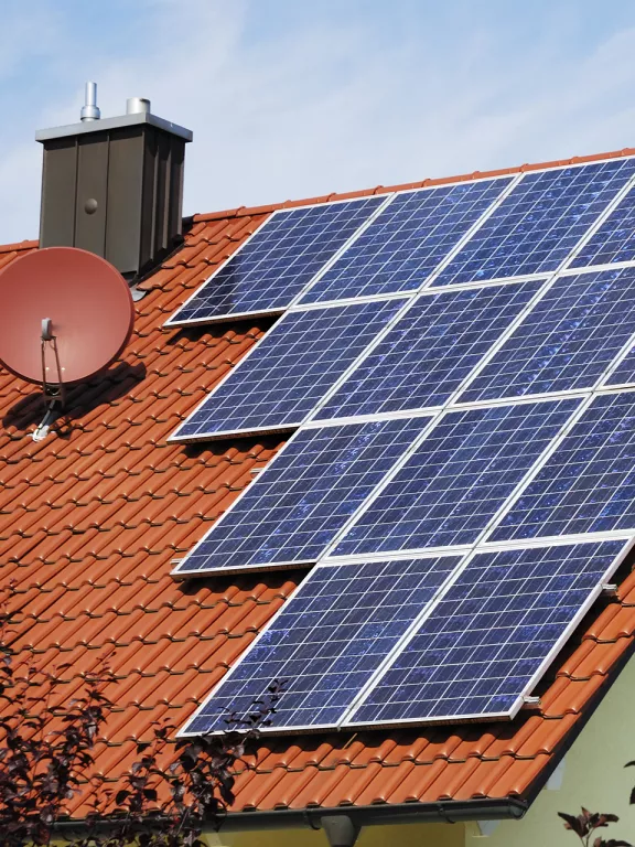 Impianti Solari Fotovoltaici Condomini - 7 Scopri l'offerta Solar AGN ENERGIA. Impianti Fotovoltaici e Solari per i condomini. Soluzioni personalizzate per il tuo bisogno energetico. - 7