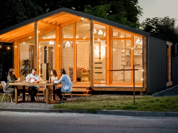 Contratto Luce online - AGN ENERGIA - 2 L'offerta luce casa di AGN ENERGIA ti aiuta ad utilizzare l’energia elettrica di casa risparmiando in modo efficiente. - 2